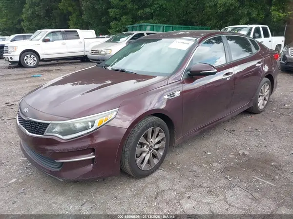 5XXGT4L30HG133693 2017 KIA OPTIMA - Image 2
