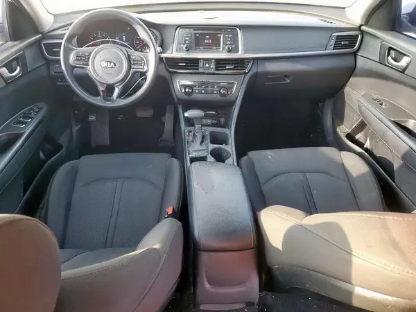 5XXGT4L30HG136612 2017 KIA OPTIMA - Image 8