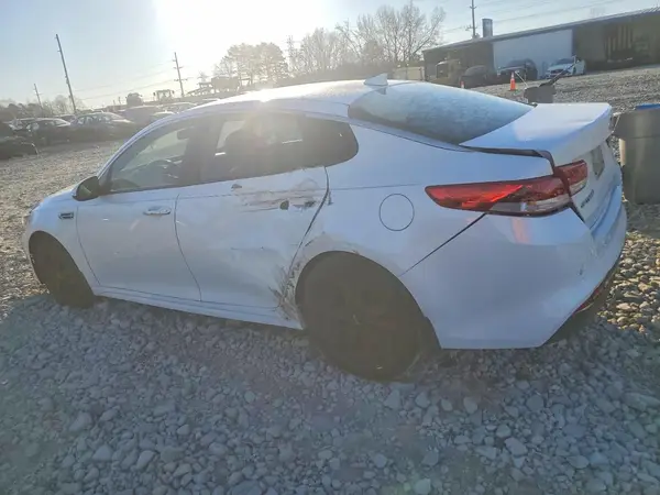 5XXGT4L30HG137727 2017 KIA OPTIMA - Image 2
