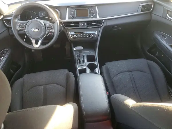 5XXGT4L30HG137727 2017 KIA OPTIMA - Image 8