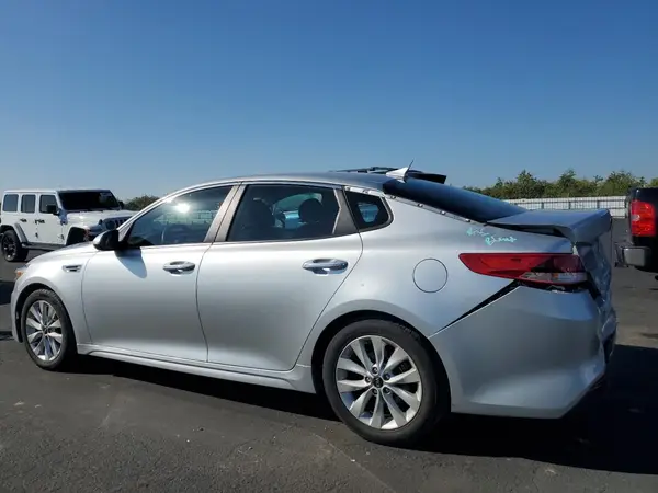 5XXGT4L30HG139381 2017 KIA OPTIMA - Image 2