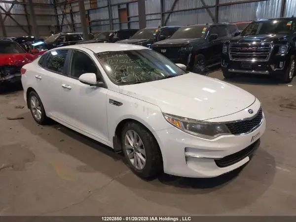 5XXGT4L30HG139672 2017 KIA OPTIMA - Image 1