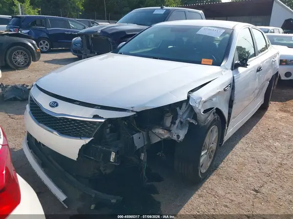 5XXGT4L30HG140028 2017 KIA OPTIMA - Image 2