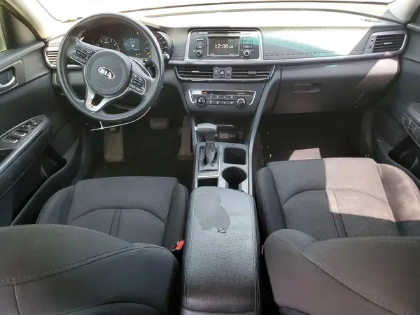 5XXGT4L30HG140501 2017 KIA OPTIMA - Image 8