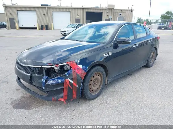 5XXGT4L30HG141907 2017 KIA OPTIMA - Image 2