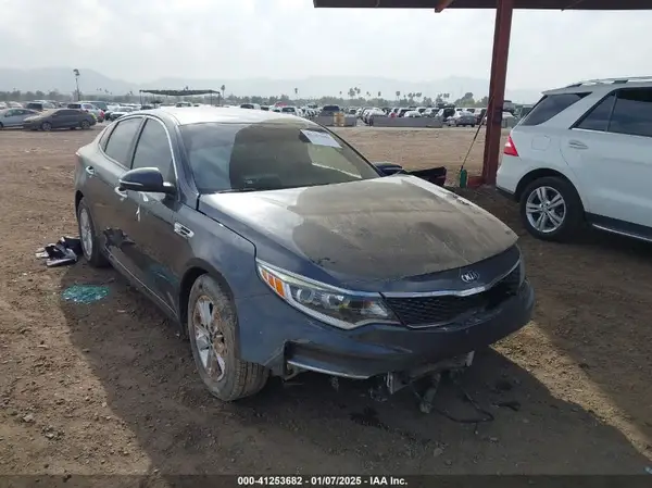 5XXGT4L30HG142653 2017 KIA OPTIMA - Image 1