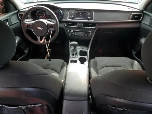 5XXGT4L30HG142684 2017 KIA OPTIMA - Image 8