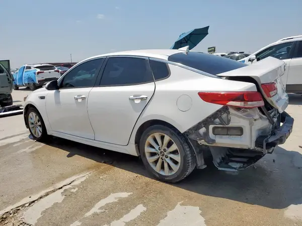 5XXGT4L30HG145990 2017 KIA OPTIMA - Image 2