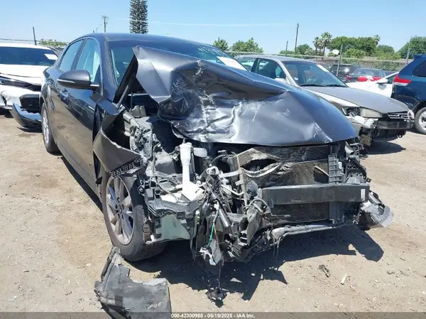 5XXGT4L30HG146573 2017 KIA OPTIMA - Image 1