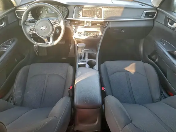 5XXGT4L30HG147190 2017 KIA OPTIMA - Image 8
