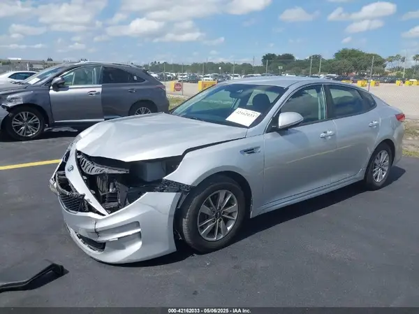 5XXGT4L30HG149232 2017 KIA OPTIMA - Image 2