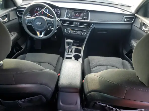 5XXGT4L30HG149540 2017 KIA OPTIMA - Image 8