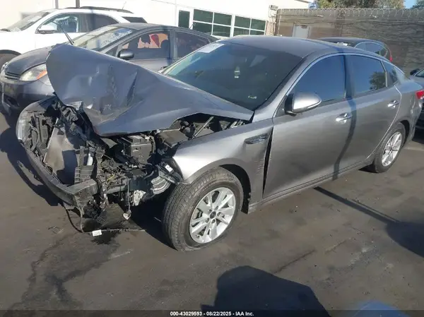 5XXGT4L30HG152941 2017 KIA OPTIMA - Image 2