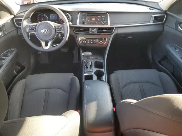 5XXGT4L30HG153085 2017 KIA OPTIMA - Image 8