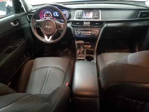 5XXGT4L30HG153295 2017 KIA OPTIMA - Image 8