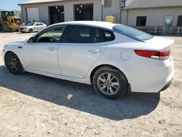 5XXGT4L30HG154026 2017 KIA OPTIMA - Image 2