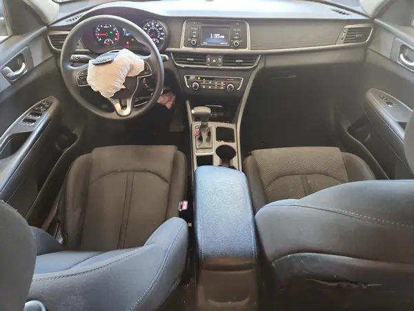 5XXGT4L30HG155810 2017 KIA OPTIMA - Image 8