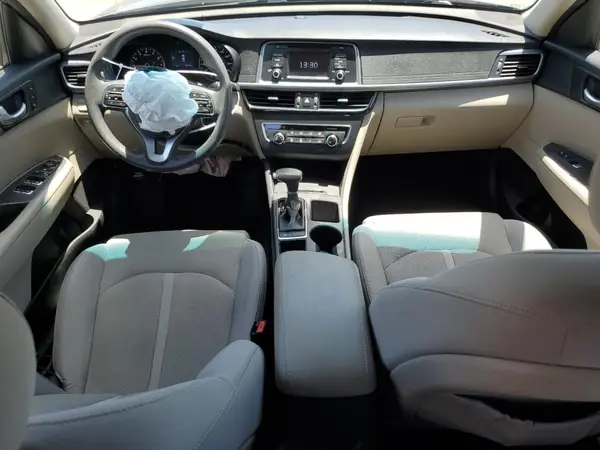 5XXGT4L30HG158092 2017 KIA OPTIMA - Image 8