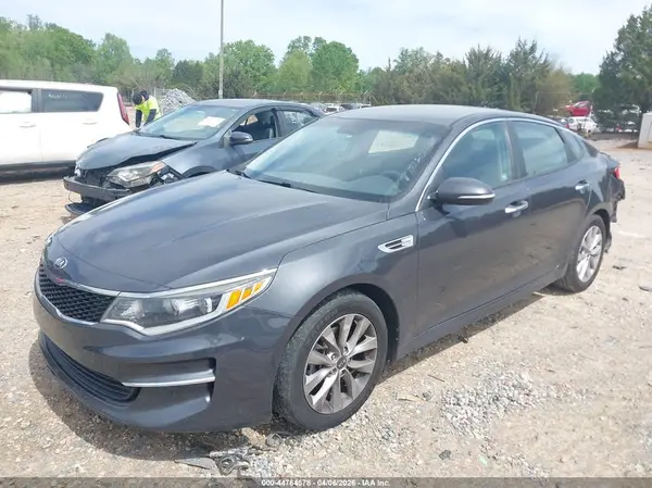 5XXGT4L30HG164152 2017 KIA OPTIMA - Image 2