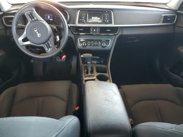 5XXGT4L30HG164197 2017 KIA OPTIMA - Image 8