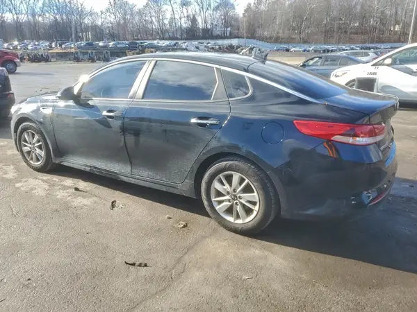 5XXGT4L30HG164295 2017 KIA OPTIMA - Image 2