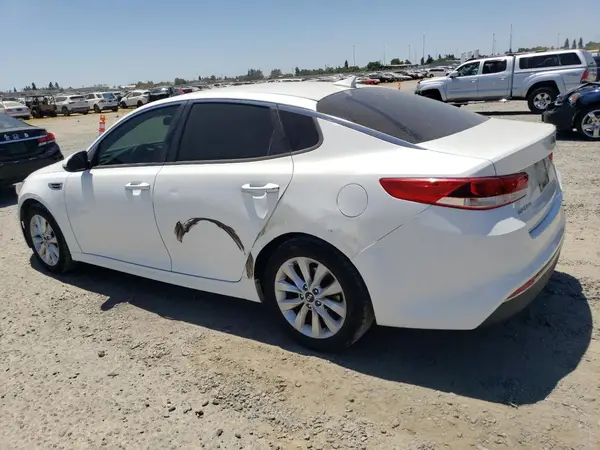 5XXGT4L30HG166368 2017 KIA OPTIMA - Image 2