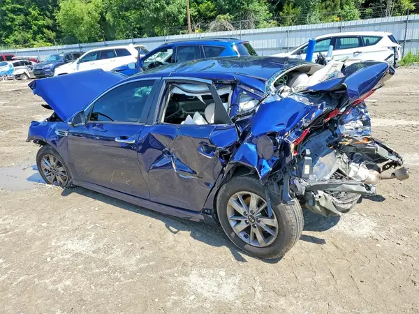 5XXGT4L30HG170193 2017 KIA OPTIMA - Image 2