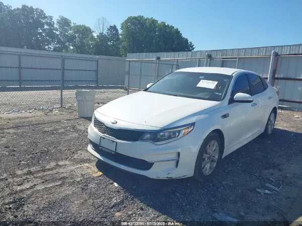 5XXGT4L30HG170887 2017 KIA OPTIMA - Image 2