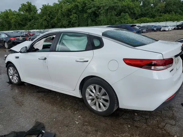 5XXGT4L30HG171294 2017 KIA OPTIMA - Image 2