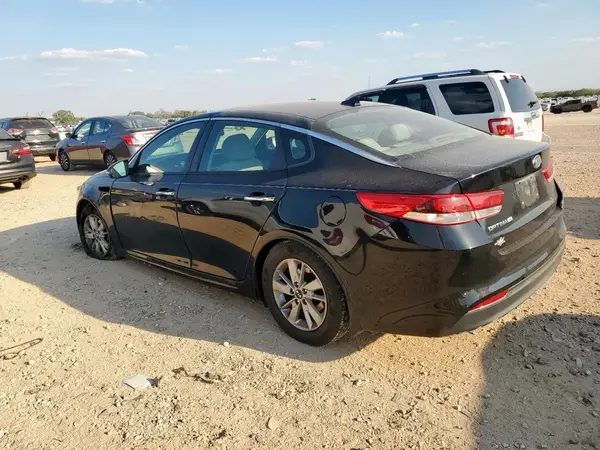 5XXGT4L30HG172185 2017 KIA OPTIMA - Image 2