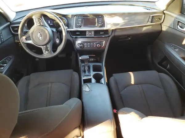 5XXGT4L30HG175409 2017 KIA OPTIMA - Image 8