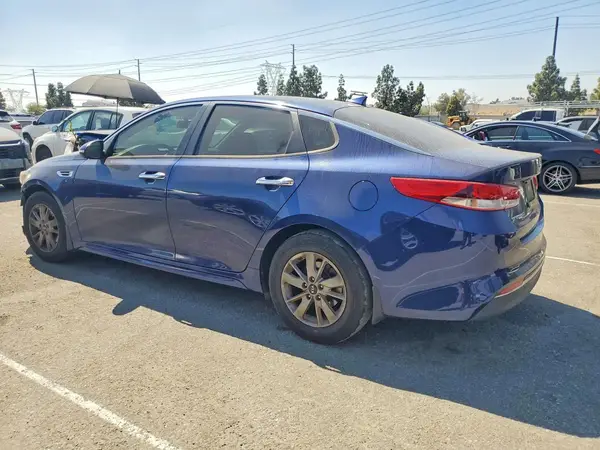 5XXGT4L30HG176804 2017 KIA OPTIMA - Image 2