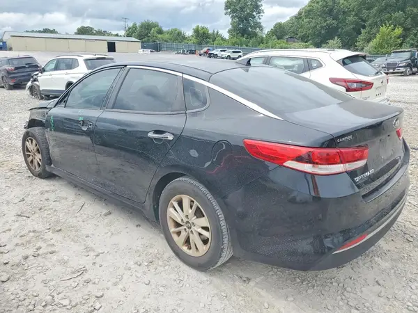 5XXGT4L30JG178428 2018 KIA OPTIMA - Image 2