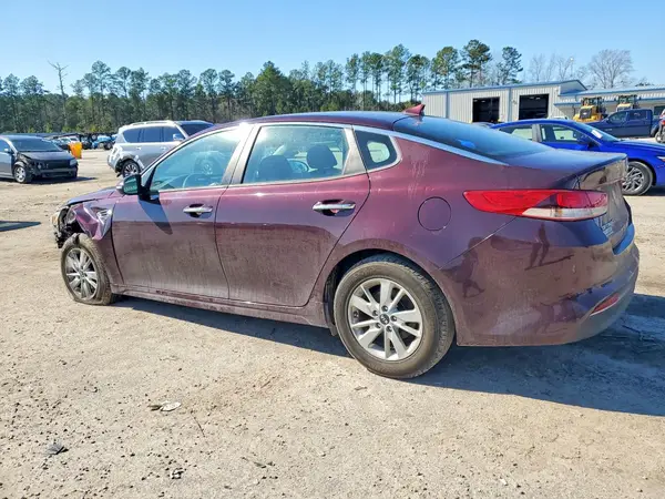 5XXGT4L30JG181801 2018 KIA OPTIMA - Image 2