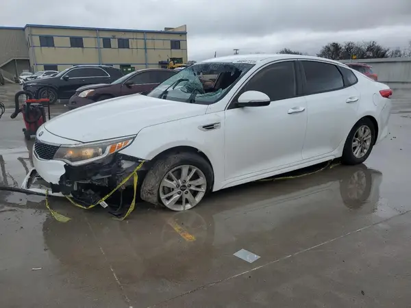 5XXGT4L30JG182026 2018 KIA OPTIMA - Image 1