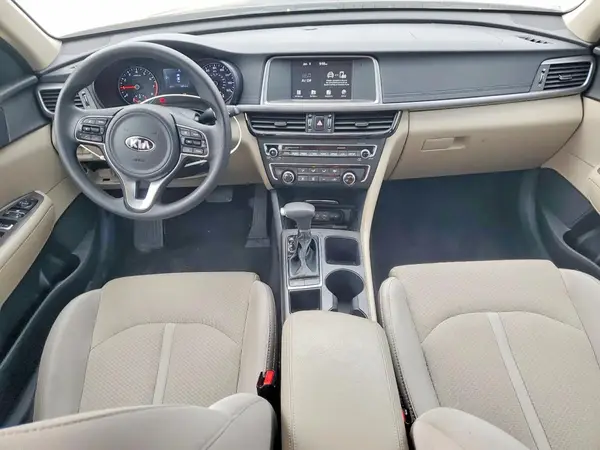 5XXGT4L30JG183032 2018 KIA OPTIMA - Image 8