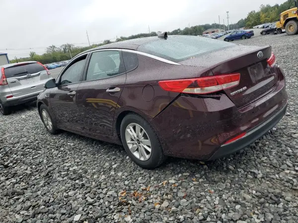 5XXGT4L30JG185539 2018 KIA OPTIMA - Image 2