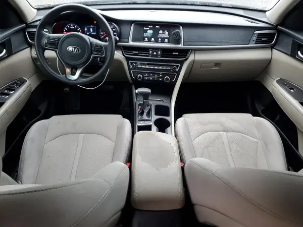 5XXGT4L30JG185539 2018 KIA OPTIMA - Image 8