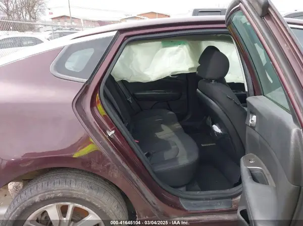 5XXGT4L30JG185640 2018 KIA OPTIMA - Image 8