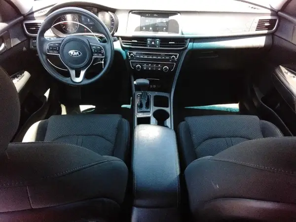 5XXGT4L30JG187274 2018 KIA OPTIMA - Image 8