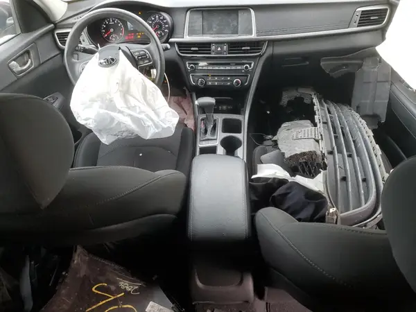 5XXGT4L30JG189333 2018 KIA OPTIMA - Image 8