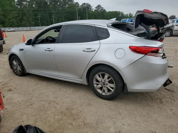 5XXGT4L30JG190756 2018 KIA OPTIMA - Image 2