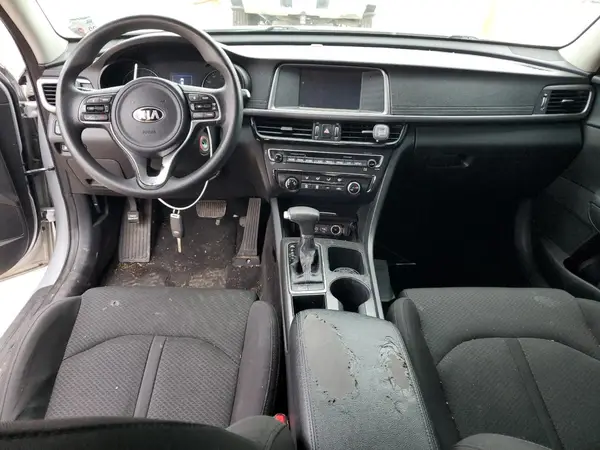 5XXGT4L30JG190756 2018 KIA OPTIMA - Image 8