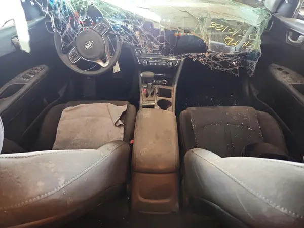 5XXGT4L30JG191356 2018 KIA OPTIMA - Image 8