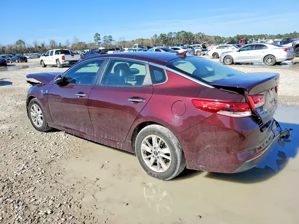 5XXGT4L30JG192507 2018 KIA OPTIMA - Image 2