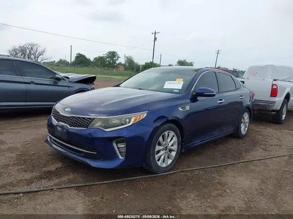 5XXGT4L30JG194788 2018 KIA OPTIMA - Image 2