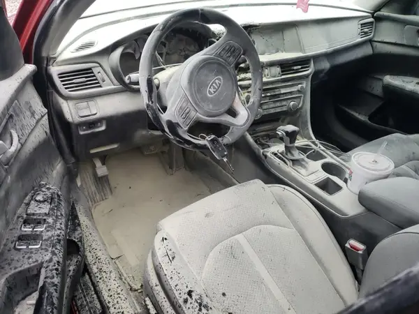 5XXGT4L30JG198789 2018 KIA OPTIMA - Image 8