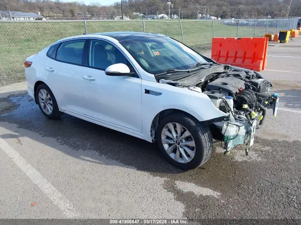 5XXGT4L30JG198968 2018 KIA OPTIMA - Image 1