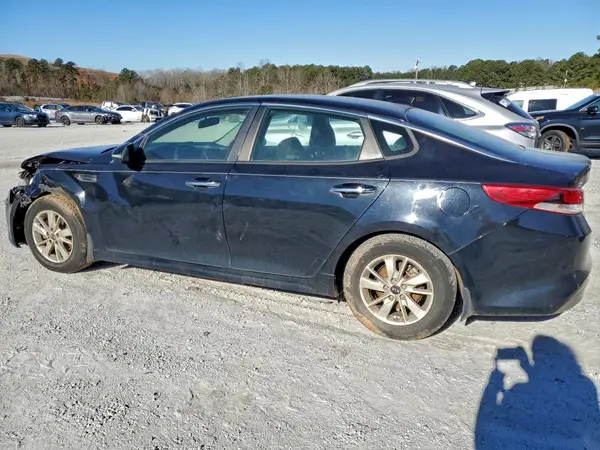 5XXGT4L30JG201691 2018 KIA OPTIMA - Image 2