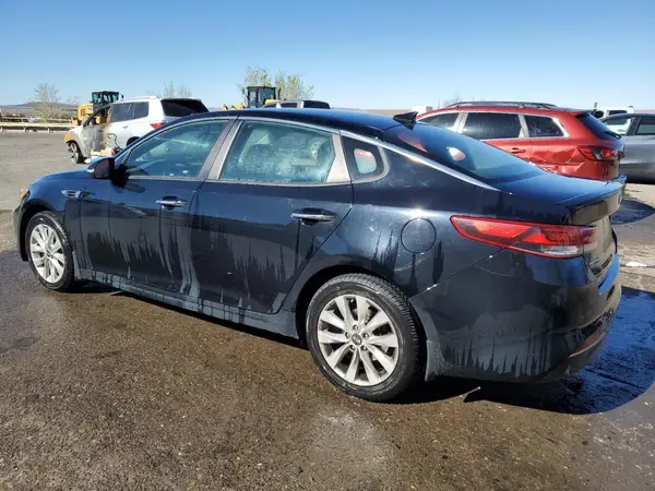 5XXGT4L30JG204297 2018 KIA OPTIMA - Image 2